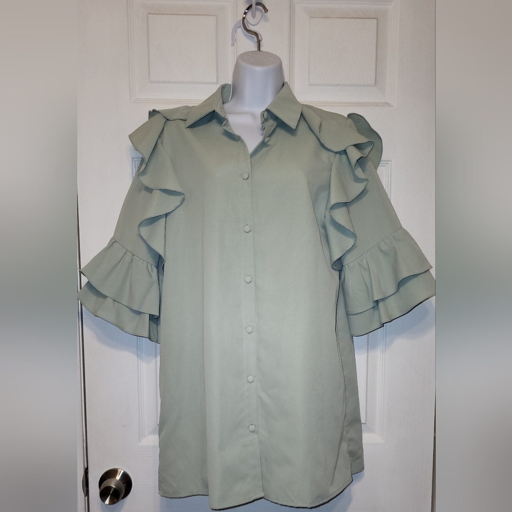 Mulla Womens Long Blouse Ruffled Sage Green
